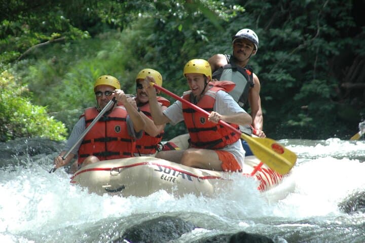 Tenorio River Class III & IV Whitewater Rafting — Full-Day Guanacaste Adventure photo 5
