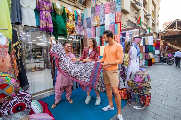 Dubai Traditional Shopping Tour: Private Souk, Gold & Spice Experience photo 6