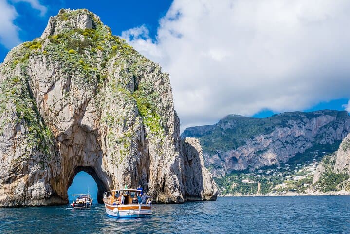 Capri Private Gozzo Boat Tour — Blue Grotto, Faraglioni & Swim photo 4