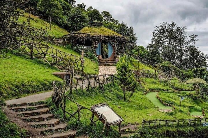 Hobbitenango & Antigua Day Trip — Hobbit Houses, Ridge Views & Colonial Streets photo 5