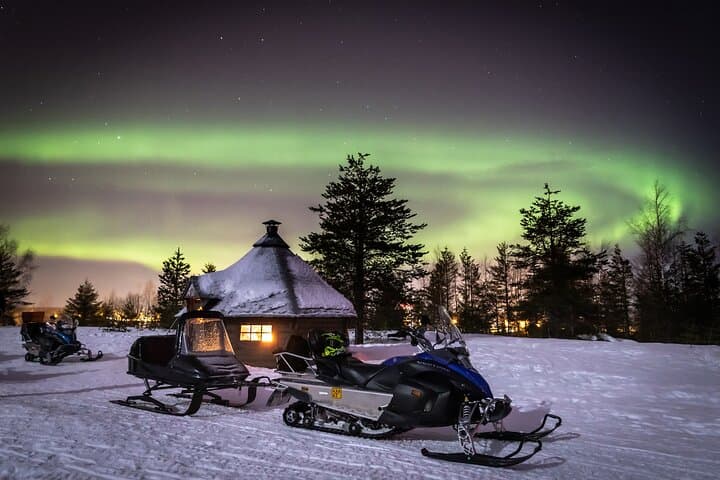 Chasing the Northern Lights on Snowmobiles in Levi’s Arctic Wilderness photo 2