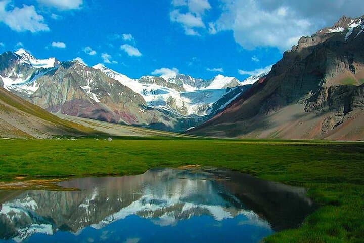 Aconcagua Full-Day Experience: Horcones Valley Hike and Puente del Inca
