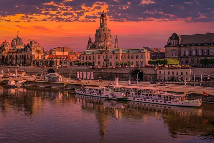 Private Dresden Walking Tour — Old Town Highlights, Zwinger & Frauenkirche photo 3