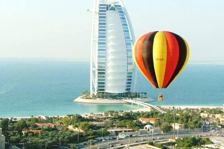 Dubai Desert Hot Air Balloon Sunrise Flight — Half-Day Experience photo 3