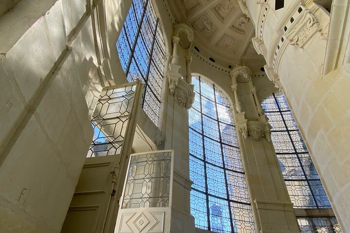 Loire Valley Castles Day Trip from Paris: Chenonceau, Amboise & Chambord photo 3