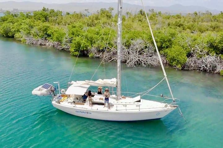 Private Day Sail to Jobos Bay and Cayo Caribe from Guayama photo 4