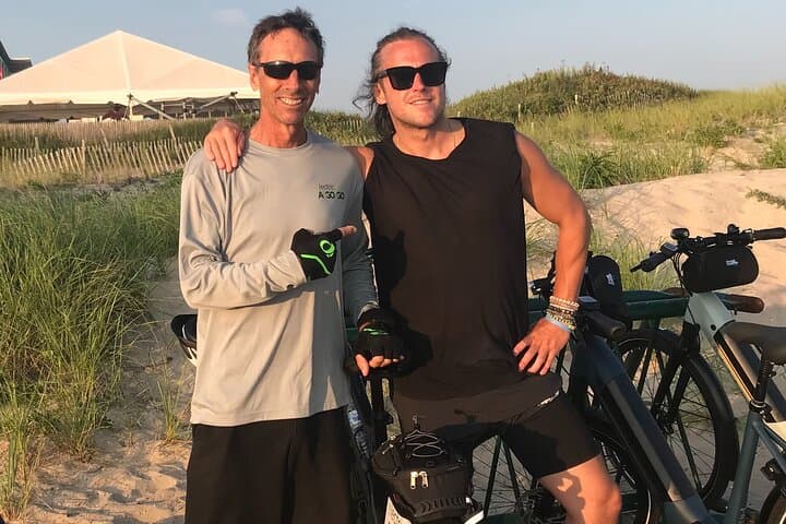 Sagaponack Sunset Electric Bike Tour: Coastal Ride to Sagg Main Beach photo 4