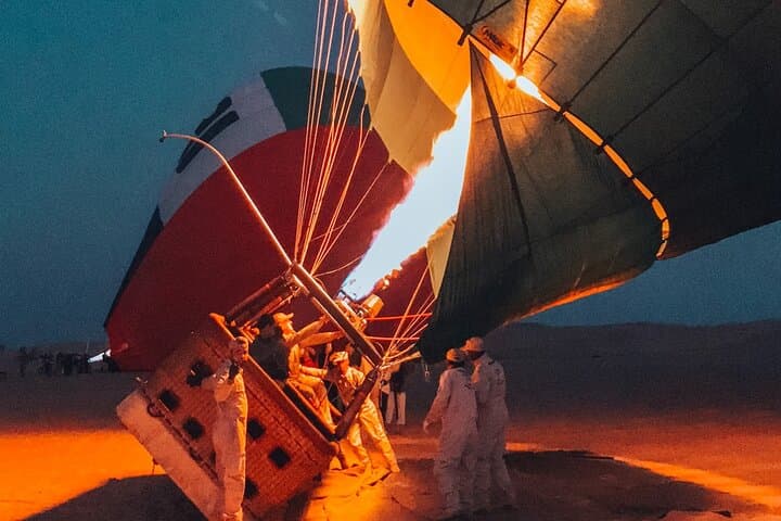 Sunrise Hot Air Balloon over Dubai Desert Conservation Reserve with Falcon Experience