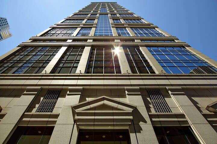 Chicago Architecture Walking Tour: Connecting Past and Present