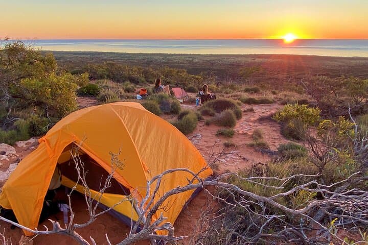 Sunset Reef & Range Overnight Loop — 2-Day Trek on Cape Range and Ningaloo Coast