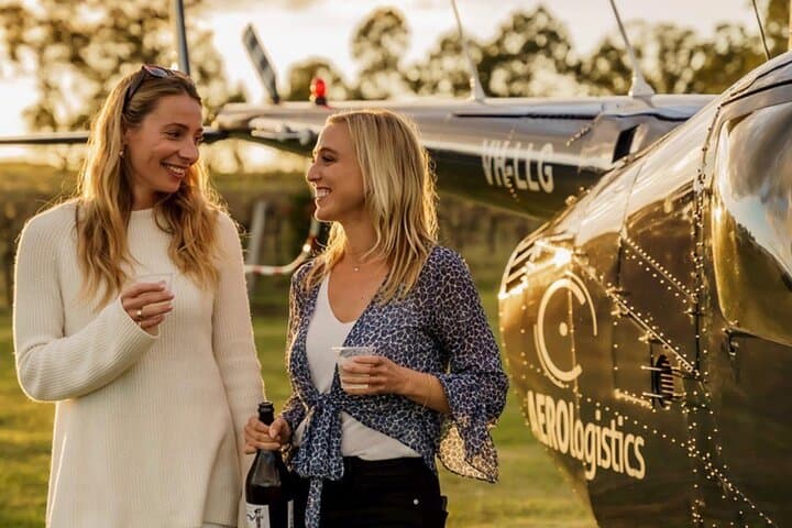 Sunrise Helicopter Tour and Bubbly Breakfast in Hunter Valley