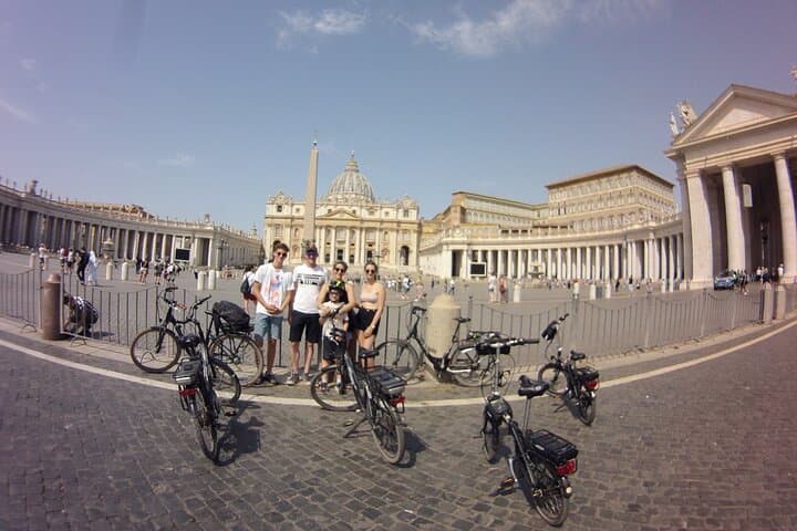 Rome Highlights by E-Bicycle: Small-Group Electric Bike Tour of Ancient Sights photo 6