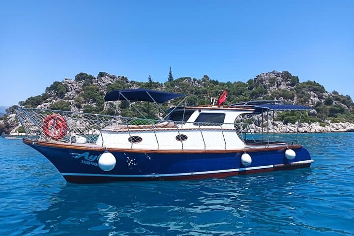 Explore Kekova Island and the Sunken City: Private Boat Cruise from Demre Harbour