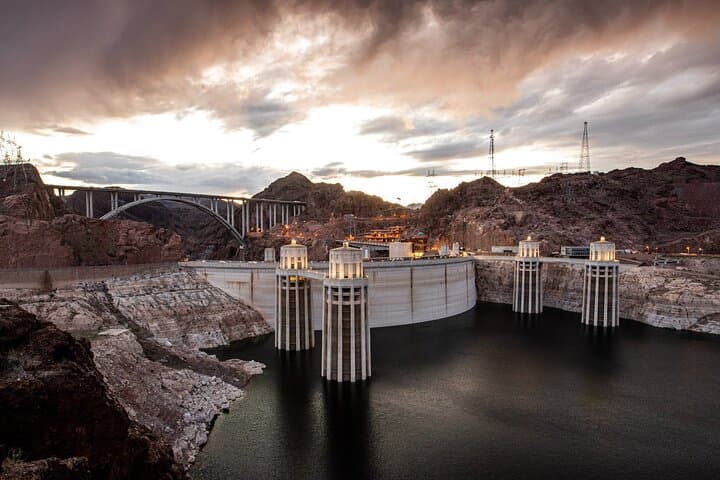 Hoover Dam Tour from Las Vegas — Hot Breakfast & Visitor Center Experience