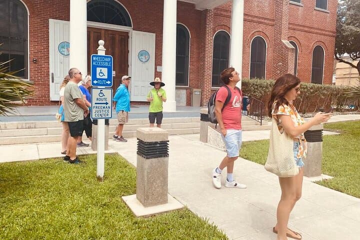 Walk Where Hemingway Wrote: Key West Food and History Tour photo 6