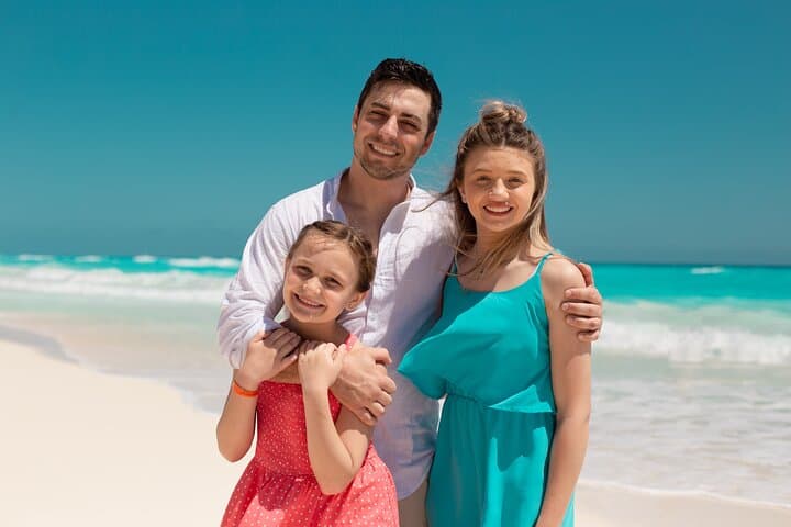 Dubai Professional Photo Shoot: Private Photographer at Iconic Locations photo 6