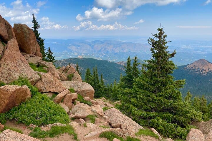 Explore Pikes Peak & Garden of the Gods: Essential Private Tour from Denver