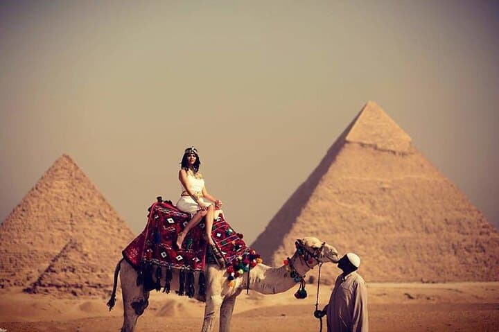 Sunrise & Sunset Camel and Horse Ride Around the Giza Pyramids photo 2