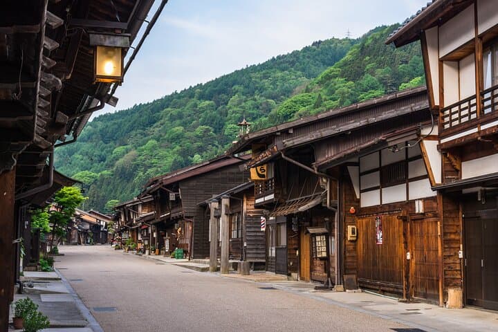 Magome & Tsumago Full-Day Guided Walk on the Nakasendo: Edo-Period Post Towns