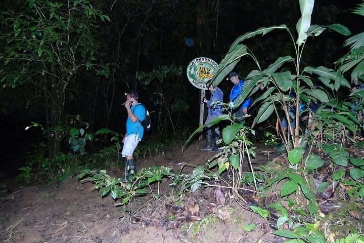 Overnight Jungle Camping and River Tubing at Rio Agujitas, Drake Bay photo 3