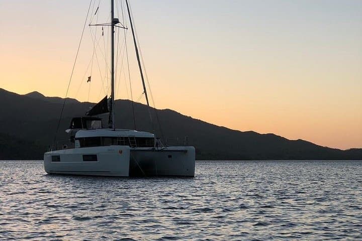 Private Yacht to Puerto Vallarta's Hidden Beaches: Snorkel Los Arcos & Playa Paredon photo 1