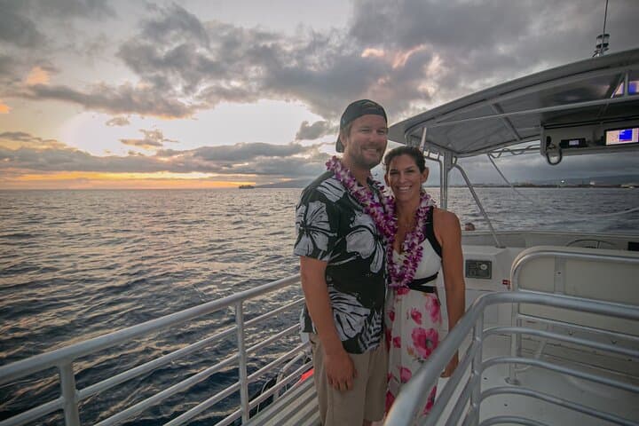 BYOB Sunset Cruise Off Waikiki Coast: 90-Min Sunset & Diamond Head Views photo 4