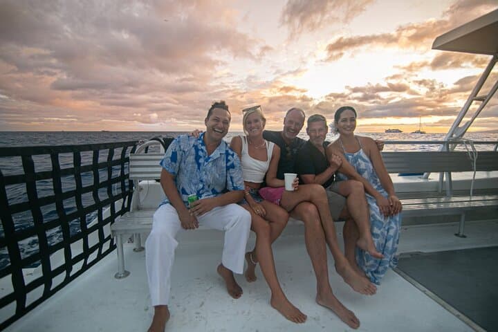 BYOB Sunset Cruise Off Waikiki Coast: 90-Min Sunset & Diamond Head Views photo 2