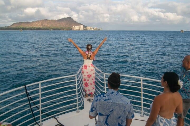 BYOB Sunset Cruise Off Waikiki Coast: 90-Min Sunset & Diamond Head Views photo 1
