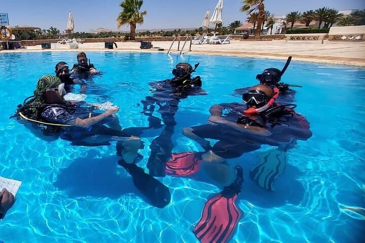 PADI Open Water Course in Hurghada — Learn Scuba Diving on the Red Sea photo 2
