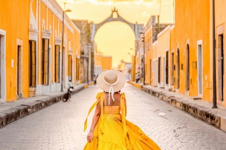 Izamal: Climb Kinich Kakmó, Explore the Yellow City & Meet a Mayan Master Artisan photo 1