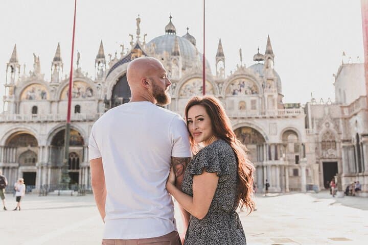 Venice Professional Photoshoot: Capture Iconic Canals and Hidden Corners photo 6