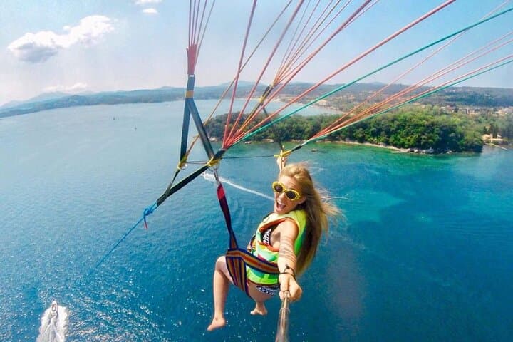 Parasailing in Corfu: Soar Above Dassia’s Turquoise Waters