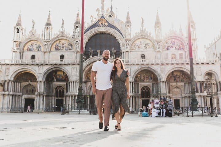 Rome Private Photoshoot: Capture Iconic & Hidden Locations with a Pro Photographer