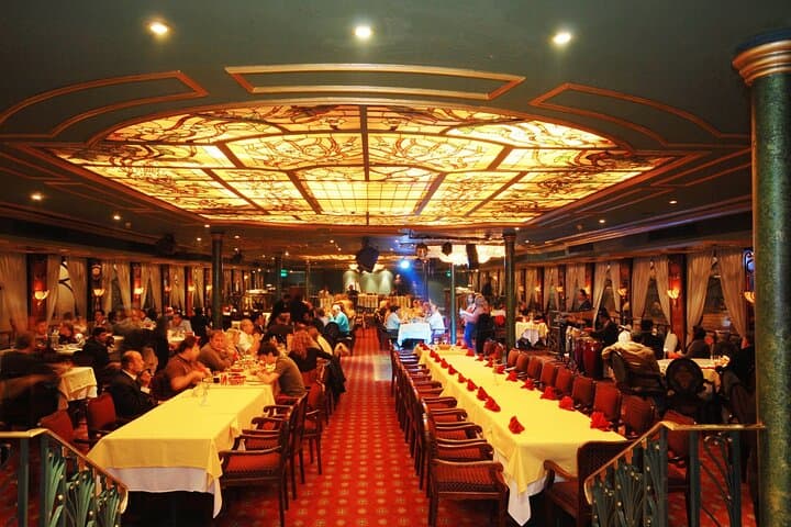 Luxury Nile Maxim Dinner Cruise in Cairo — Dinner, Belly Dance & Tanoura Show photo 4