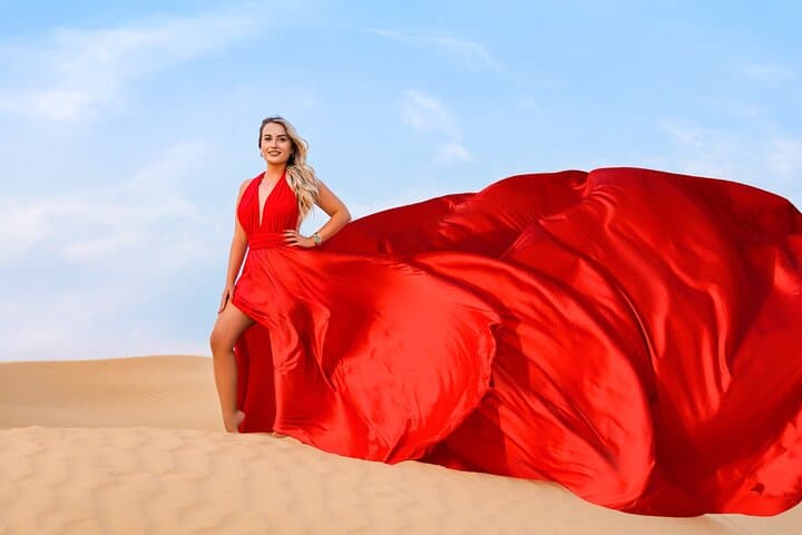 Dubai Flying Dress Photoshoot in the Desert — Private Dunes Session photo 2