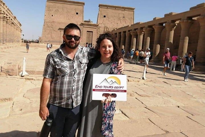 Overnight Luxor from Cairo: Essential Two-Day East and West Bank Tour