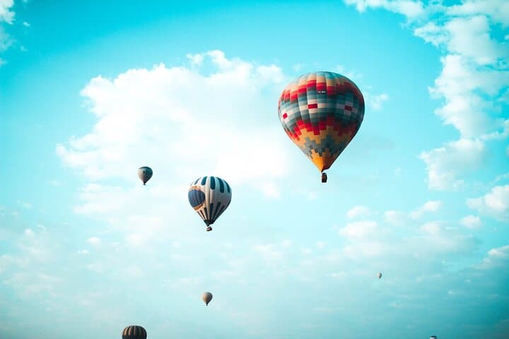 Sunrise Hot Air Balloon Flight Over Dubai Desert photo 5