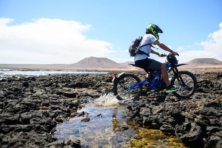 Electric E‑Bike Volcano Tour of Fuerteventura — Calderón Hondo & Coastal Sights photo 6