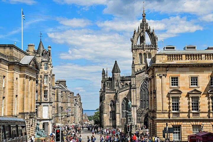 Scottish Enlightenment Walking Tour in Edinburgh: Calton Hill & New Town Walk photo 2