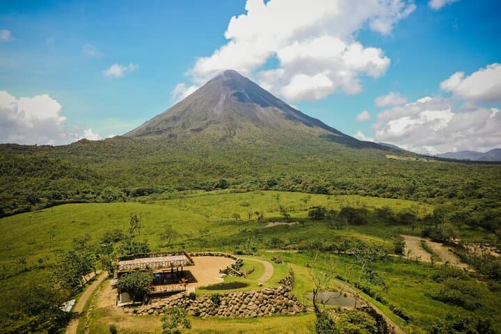 Arenal 1968 Trail: Walk the 1968 Lava Flows and Volcano Viewpoints photo 3