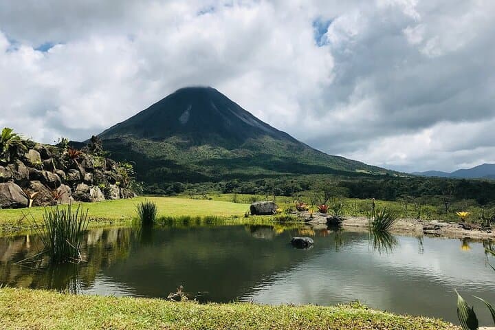 Arenal 1968 Trail: Walk the 1968 Lava Flows and Volcano Viewpoints photo 4