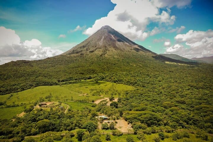 Arenal 1968 Trail: Walk the 1968 Lava Flows and Volcano Viewpoints photo 2