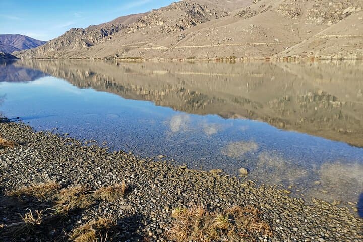 Lake Dunstan Cycleway E‑Bike Ride: Cromwell to Clyde Shuttle & Hire photo 3