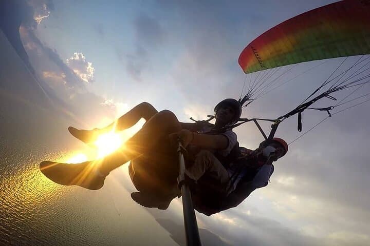 Paragliding and Kayaking at Lake Atitlán: Private Full-Day Adventure from Guatemala City photo 2
