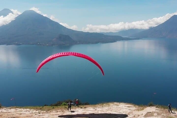 Paragliding and Kayaking at Lake Atitlán: Private Full-Day Adventure from Guatemala City photo 4