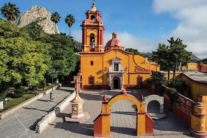 Day Tour to Querétaro’s Magical Towns: Bernal, Tequisquiapan & Sierra Gorda photo 2