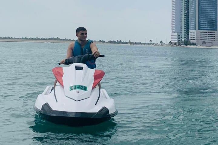 Private Jet Ski Experience in Dubai: 60-Minute High-Speed Ride with Skyline Views photo 2