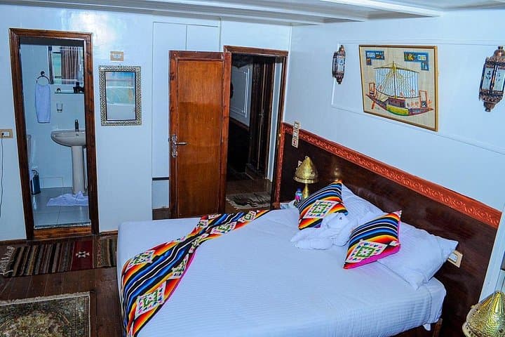5-Day Deluxe Dahabiya Nile Cruise: Luxor to Aswan Cultural Journey photo 3