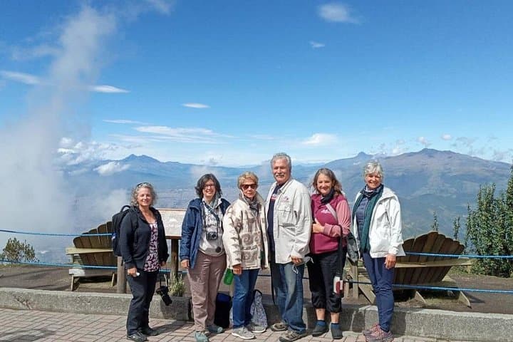 Quito Old Town & Teleferico Day Tour: Gondola to the Equator photo 3