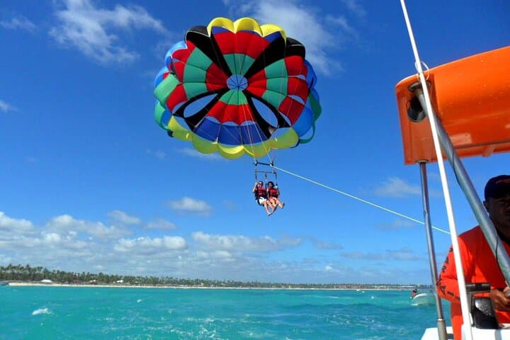 Parasailing in Cap Cana: Tandem Sky Rides Over Punta Cana's Turquoise Coast photo 4